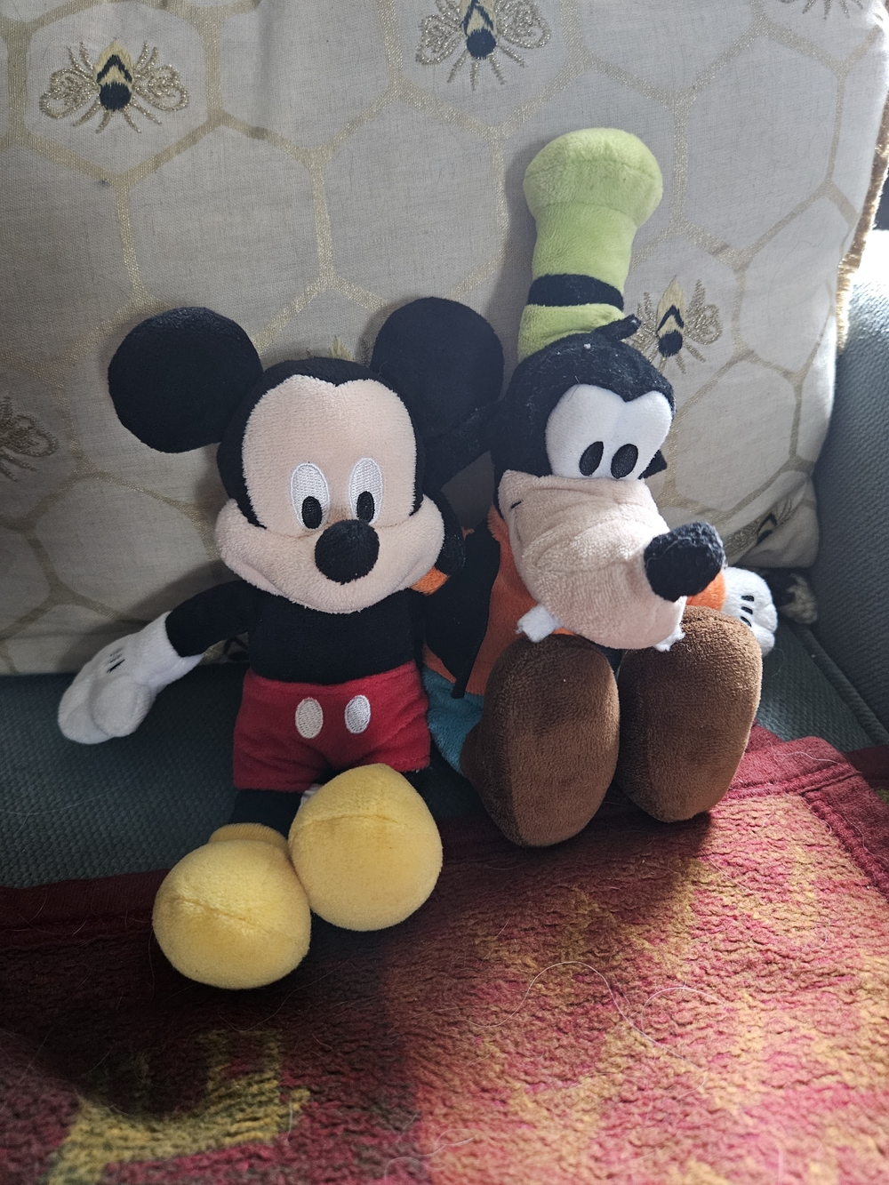 Disney Mickey Mouse And Goofy Plush Set